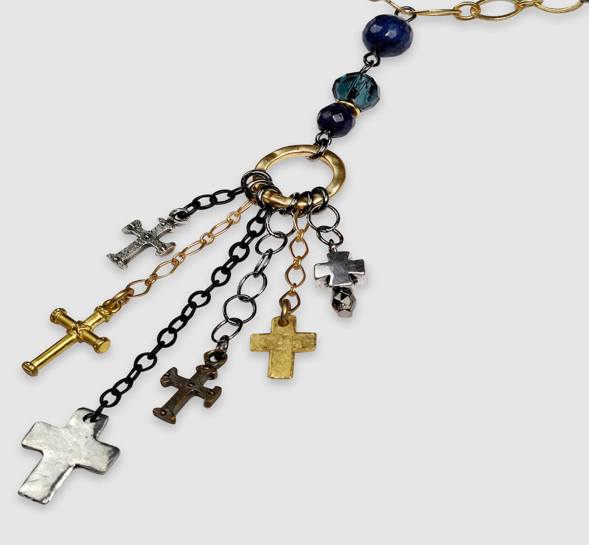 Lizzie Crosses