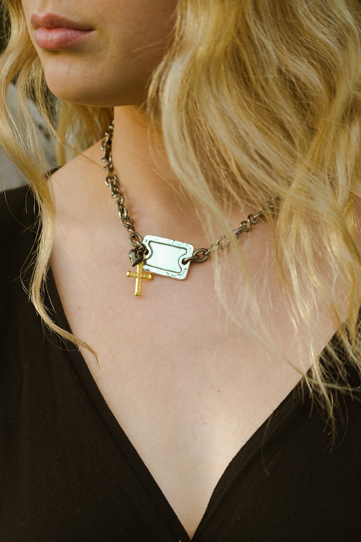 Brenna Cross Choker